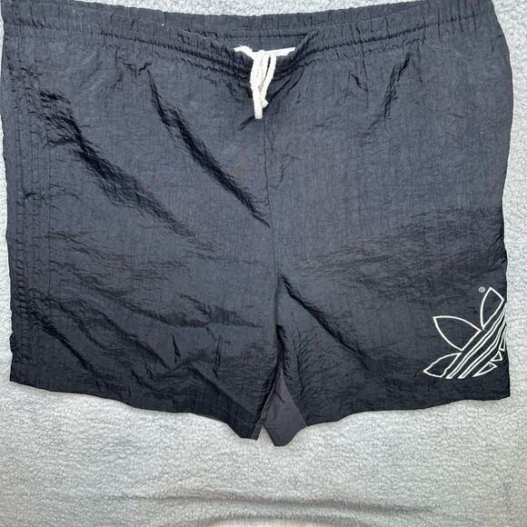 Vintage Adidas swim trunks lined. Size large - Picture 7 of 7